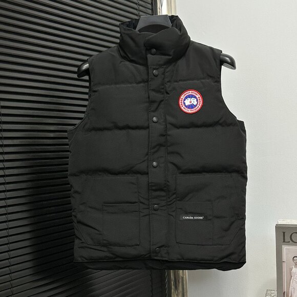 Canada Goose Men's Black Down Vest - Picture 1 of 8